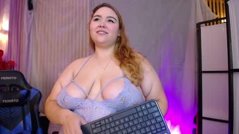 Juliana online show from February 7, 4:06 am