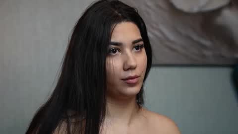  Emma  online show from January 14, 1:43 am