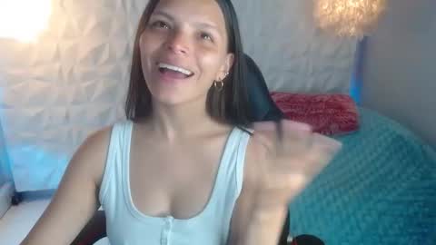 Juliana online show from December 2, 12:17 pm