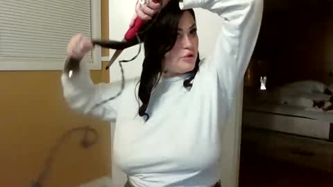 Texas Mamasita online show from February 24, 12:46 pm