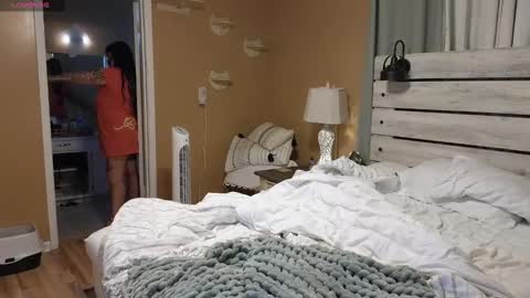 Texas Mamasita online show from September 15, 2:47 pm