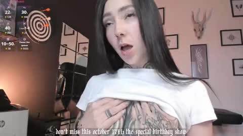 juliet_sourire online show from October 5, 6:46 pm