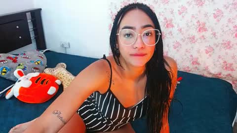 julieta art1 online show from January 4, 1:21 am