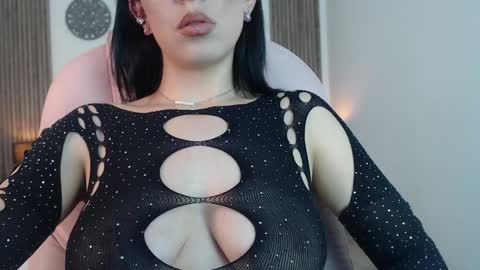 Julieta online show from December 31, 5:40 pm