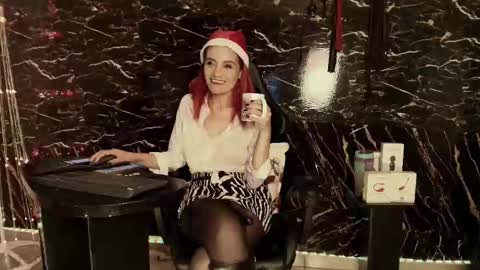 Julieta wall online show from December 5, 4:01 am