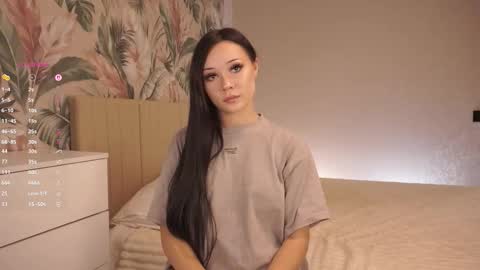 Snapshot of julietchoun chatting on October 23, 2:45 pm Daniela online show from October 23, 2:45 pm