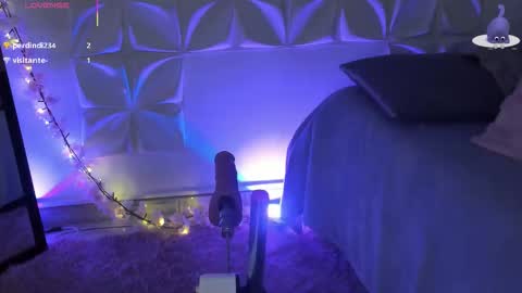 Julieth online show from December 15, 9:31 pm