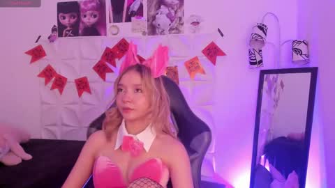 Julieth online show from November 1, 7:07 pm