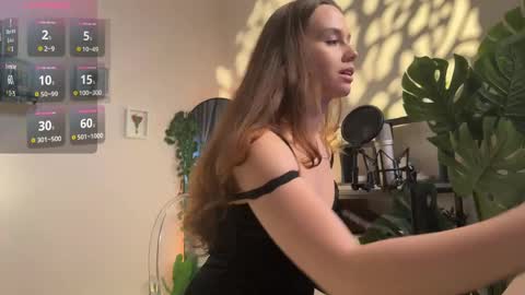 Julie online show from February 23, 12:52 pm