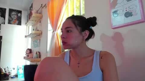 juliette online show from December 3, 3:25 pm