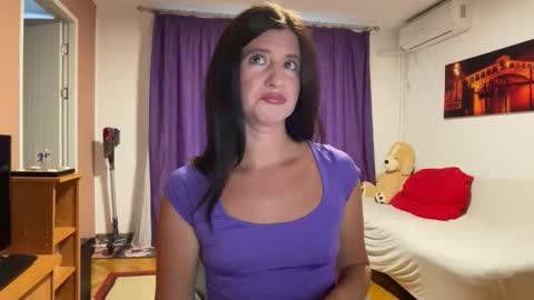 Rose online show from September 27, 10:33 am