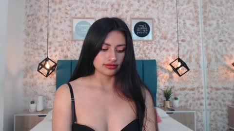 Snapshot of july_gh chatting on December 23, 8:14 pm Julietha  online show from December 23, 8:14 pm