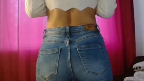 Julyana online show from January 30, 10:40 am