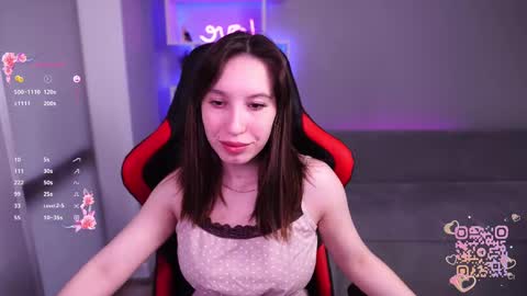 Snapshot of just_emmy chatting on February 23, 5:17 am just call me Emmy online show from February 23, 5:17 am