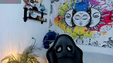 Sofia online show from November 5, 3:39 pm