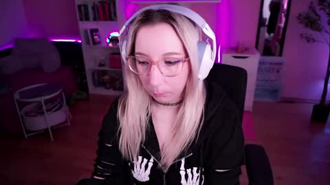 Kerry online show from February 18, 8:27 am