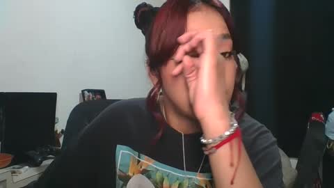 KAHELIINDEPENDENT MODEL online show from October 11, 10:01 pm