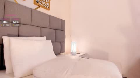 Kailyn online show from November 11, 9:34 pm