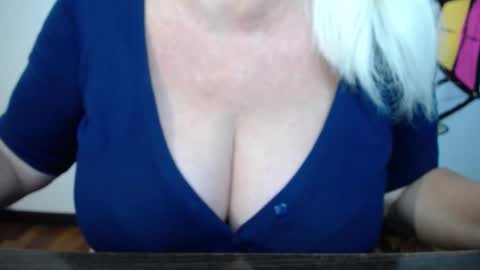 KamaliaSim online show from November 2, 8:12 pm