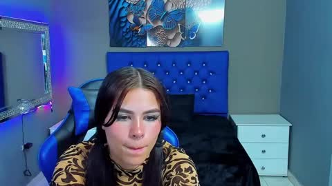 karinatompson online show from October 7, 9:19 pm