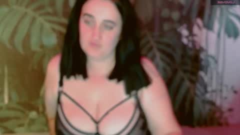 Snapshot of karinkabrunetka2 chatting on September 15, 3:09 pm karinkabrunetka2 online show from September 15, 3:09 pm