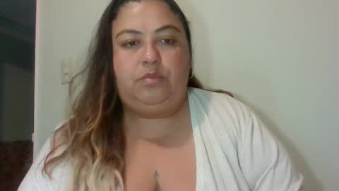 karissa online show from February 5, 11:35 am