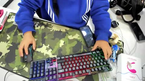 karla_cg online show from November 3, 12:42 pm