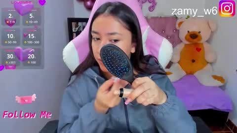 karla online show from December 16, 3:29 pm