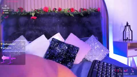 Karla Gonzaless online show from October 4, 10:43 am