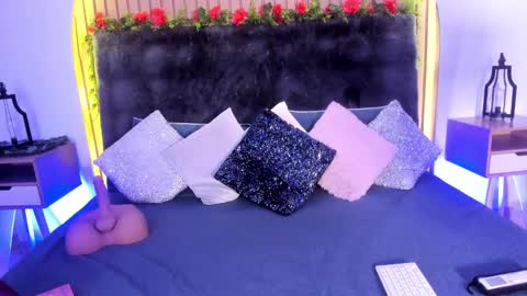 Karla Gonzaless online show from February 11, 6:55 pm