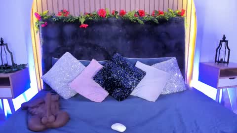 Karla Gonzaless online show from October 2, 10:42 am