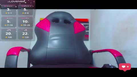 karla latina 28 online show from October 5, 11:10 pm