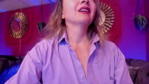 carla  online show from November 16, 3:30 am