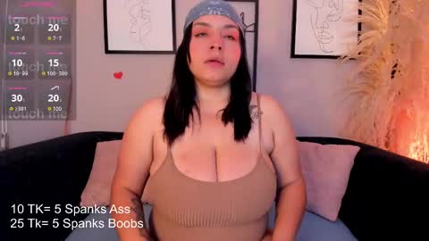 karo_linee online show from March 7, 12:01 pm