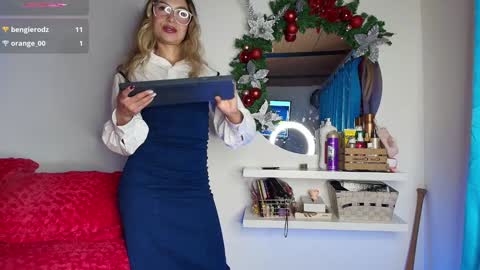 karol_goode online show from December 14, 4:01 am