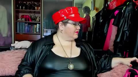 Snapshot of karyqueen chatting on March 2, 6:24 pm Kary Queen online show from March 2, 6:24 pm