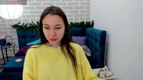 kat__cat online show from December 18, 2:27 am
