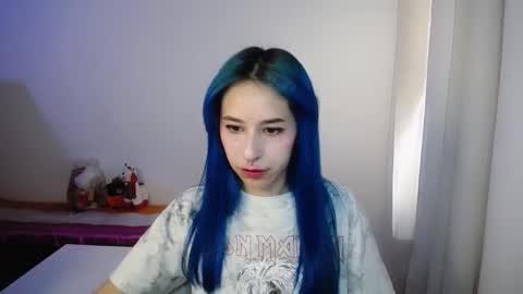 Maca online show from December 3, 1:24 pm