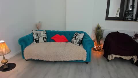 Kate online show from January 9, 7:40 pm