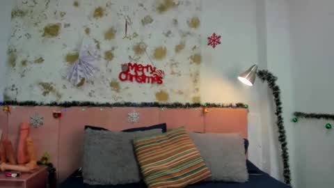 Khatia online show from December 15, 9:42 pm