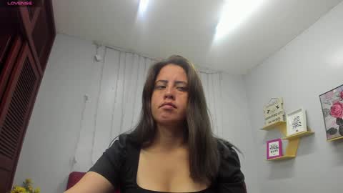 Paola online show from December 10, 1:11 pm