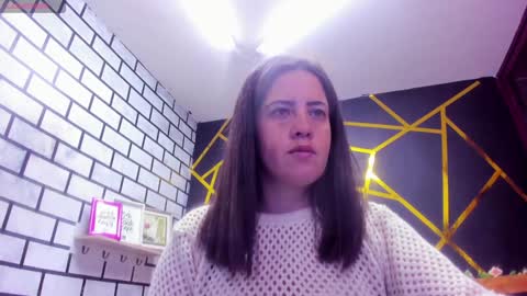 Paola online show from December 3, 12:27 pm