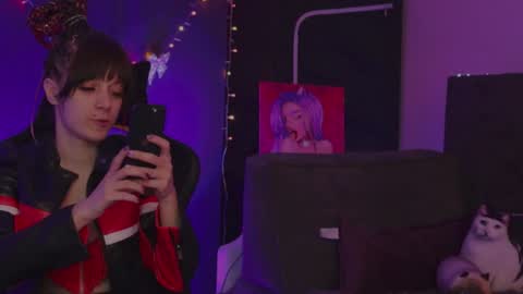 Snapshot of kathleen_frost chatting on January 6, 12:24 pm kathleen_frost online show from January 6, 12:24 pm