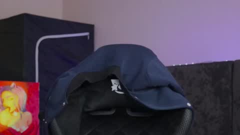 Snapshot of kathleen_frost chatting on December 13, 7:26 am kathleen_frost online show from December 13, 7:26 am