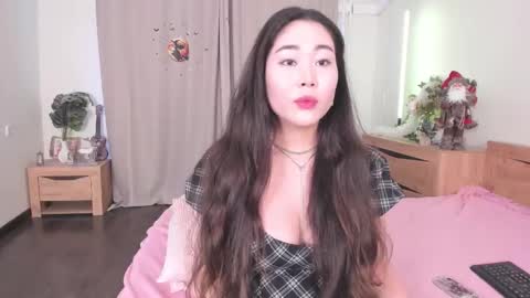 Kate online show from February 25, 1:53 pm