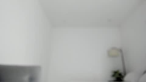 Follow me on instagram and twitter as correaktnees online show from October 21, 7:23 am