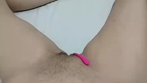 katrina  dont forget to give me thumbs up online show from January 5, 8:10 pm