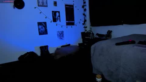 Snapshot of kattx_ chatting on October 21, 3:43 am kattx independent model online show from October 21, 3:43 am