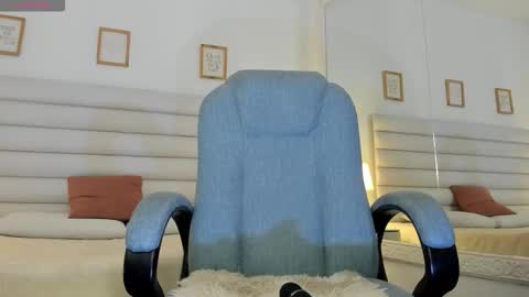 katy_contreras online show from February 28, 1:10 pm