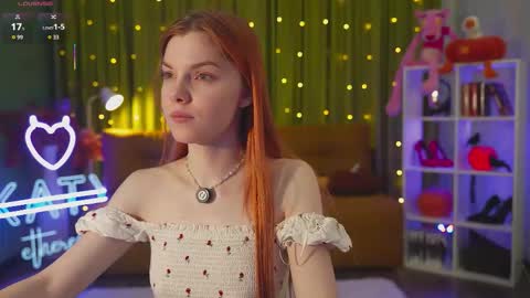 Katy      -    online show from November 9, 3:35 am